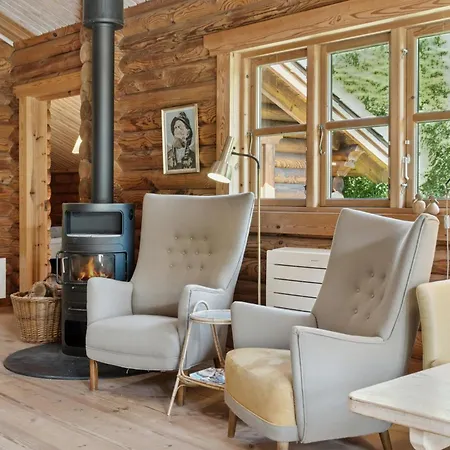 Nordic Log With Views Over The Fields * Hals