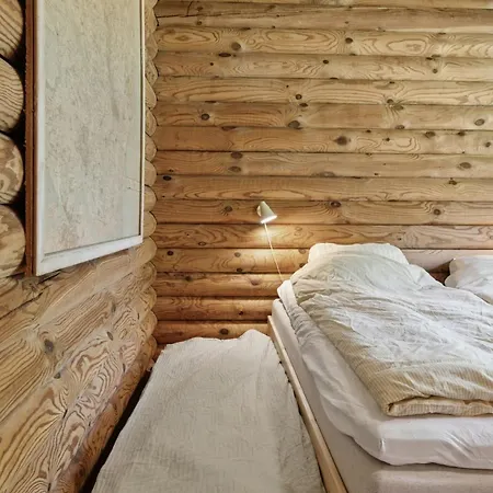 Nyaraló Nordic Log With Views Over The Fields Hals