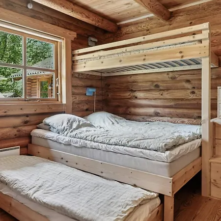 Nordic Log With Views Over The Fields Nyaraló *