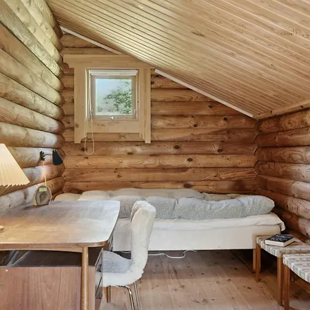 Nordic Log With Views Over The Fields * Hals