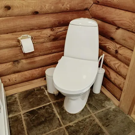 Nyaraló Nordic Log With Views Over The Fields