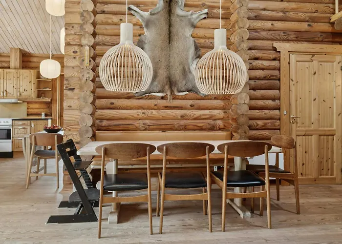 Nordic Log With Views Over The Fields Hébergement de vacances