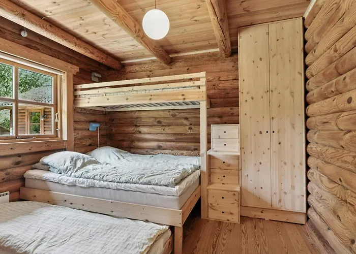 Nordic Log With Views Over The Fields Hébergement de vacances *