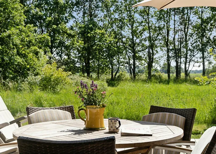 Nordic Log With Views Over The Fields Hébergement de vacances *