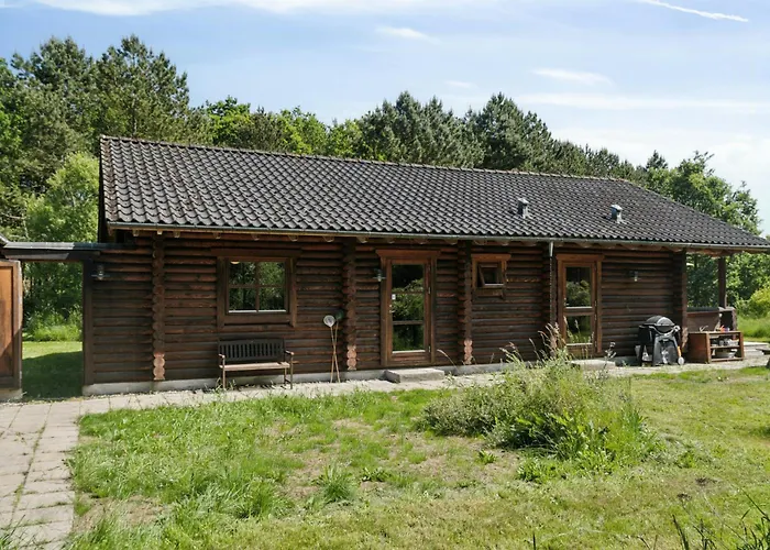 Nordic Log With Views Over The Fields Hals